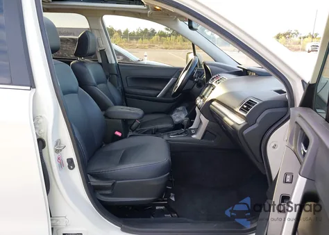 2016 Subaru Forester 2.0Xt Touring z USA, uszkodzony, nr VIN JF2SJGXC4GH566383